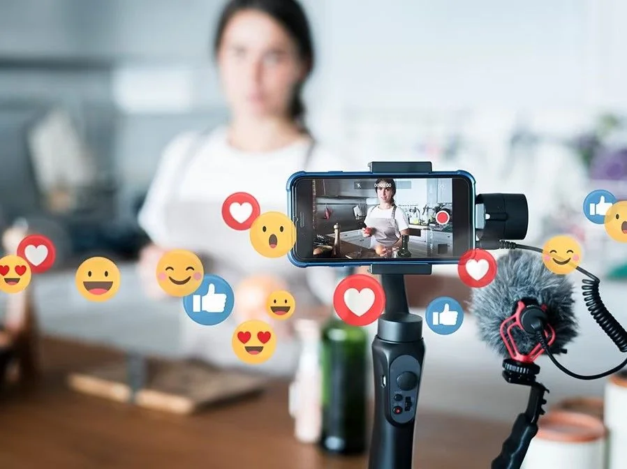 PELATIHAN SOCIAL MEDIA MANAGEMENT BOOTCAMP UNTUK UMKM & STARTUP