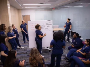 PELATIHAN MANAJEMEN ADMINISTRASI RUMAH SAKIT