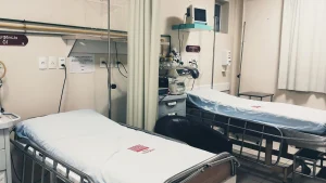 DIGITAL HOSPITAL MANAGEMENT UNTUK PENINGKATAN MUTU LAYANAN KESEHATAN