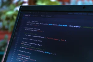 IT INFRASTRUCTURE MANAGEMENT BERBASIS ITIL DALAM ERA DIGITAL