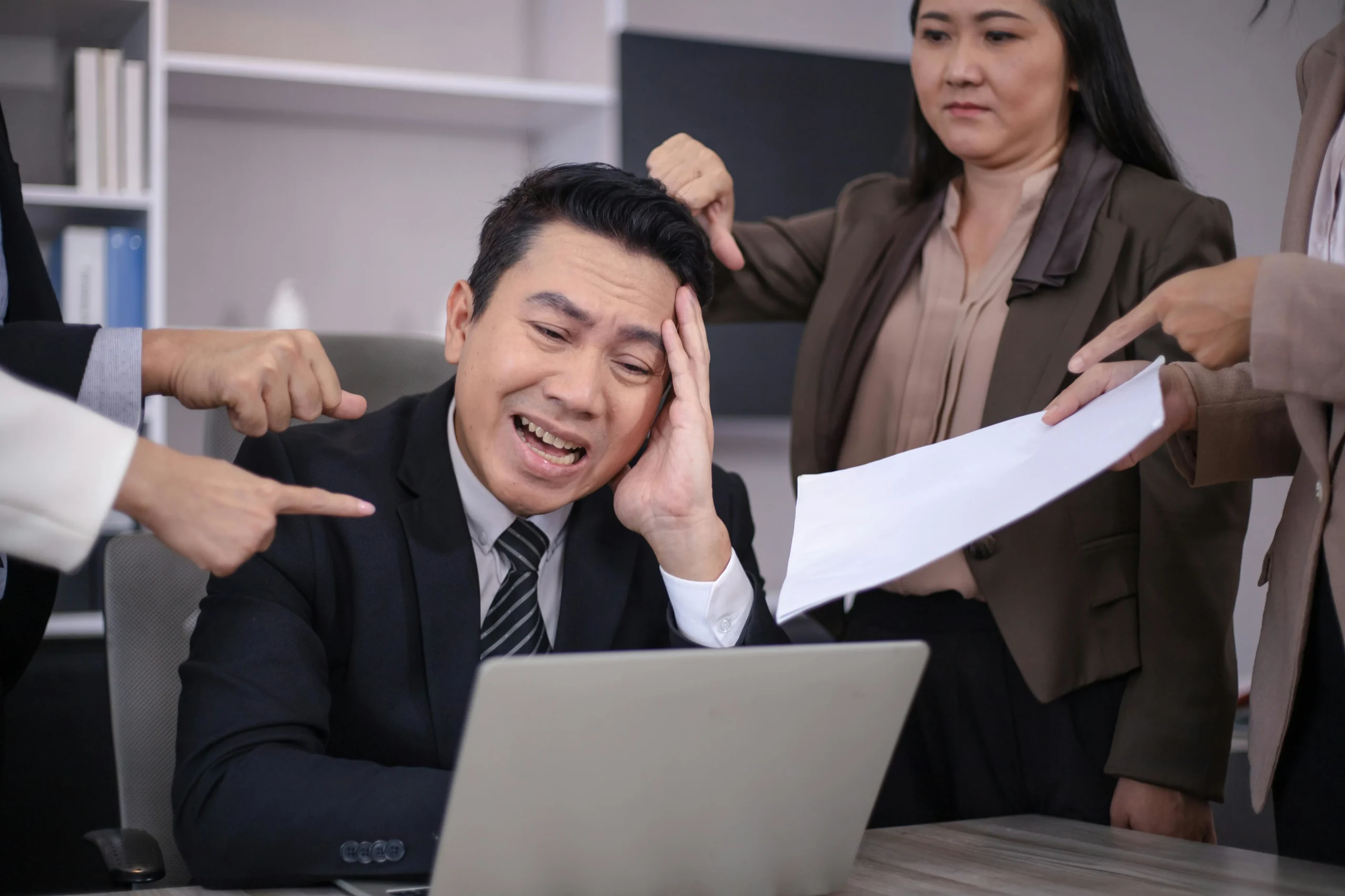 MENJAGA HARMONISASI KERJA LEWAT STRATEGI EMPLOYEE RELATIONS DAN INDUSTRIAL RELATIONS DIGITAL