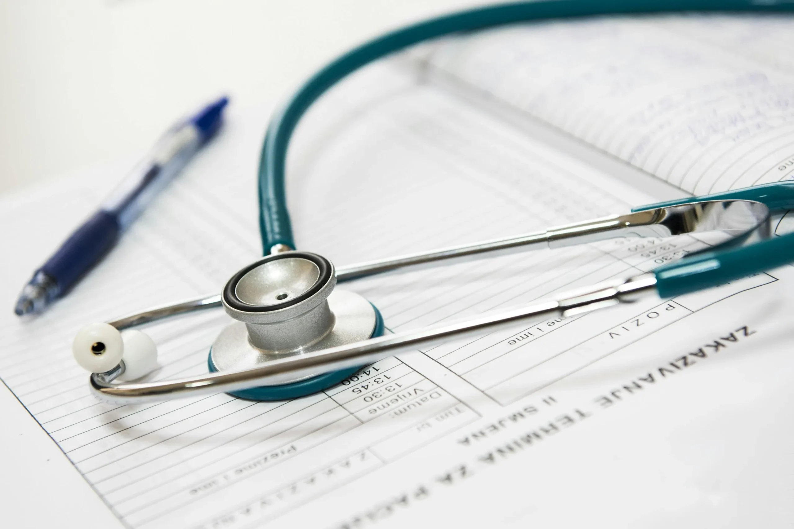 PELAYANAN PRIMA TENAGA MEDIS BERBASIS DIGITAL HEALTHCARE SYSTEM